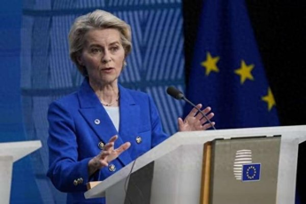 第一配资网 欧盟还是“跪下了”? 面对美国施压, 推迟反美关税, 中国给出答案